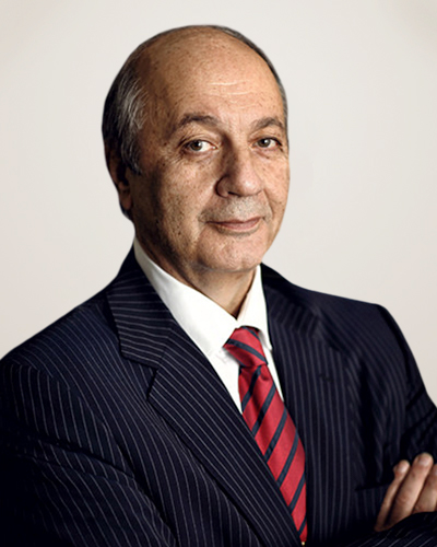 Tuncay Özilhan