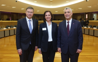 TÜSİAD Yönetim Kurulu Başkan Yardımcısı Serpil Veral Brüksel’de düzenlenen Türkiye-AB I. Üst Düzey Ticaret Diyaloğu  İş Dünyası Yuvarlak Masa toplantısına katıldı