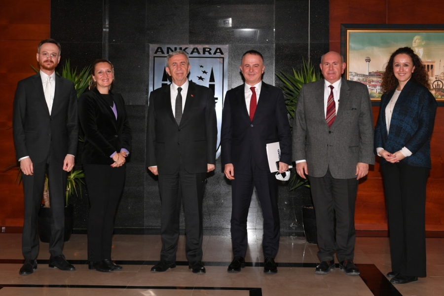 TÜSİAD Heyeti Ankara Büyükşehir Belediye Başkanı Mansur Yavaş’ı ziyaret etti