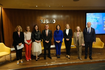 TÜSİAD’ın geçen yıl iş dünyasına yaptığı “Yönetimde Kadın Temsilinin Artırılması” çağrısı ve atılabilecek adımlar değerlendirildi