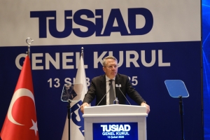 TÜSİAD Yüksek İstişare Konseyi Başkanı Ömer Aras TÜSİAD Genel Kurul toplantısında bir açılış konuşması yaptı