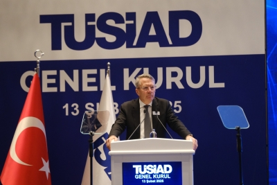 TÜSİAD Yüksek İstişare Konseyi Başkanı Ömer Aras TÜSİAD Genel Kurul toplantısında bir açılış konuşması yaptı
