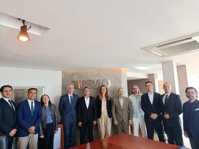 Küresel Gelişmeler Ekseninde Enerji Jeopolitiği, Enerji Sektöründe Yatırım Ortamı ve Finansmana Erişim Başlıklı Toplantı Gerçekleştirildi